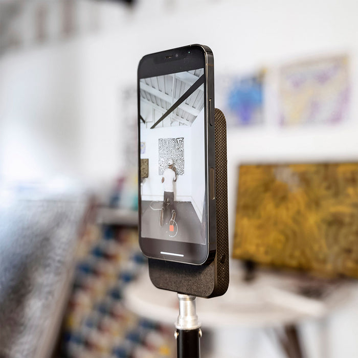 mophie Snap+ Wireless Powerstation 10,000 mAh Power Bank with Stand