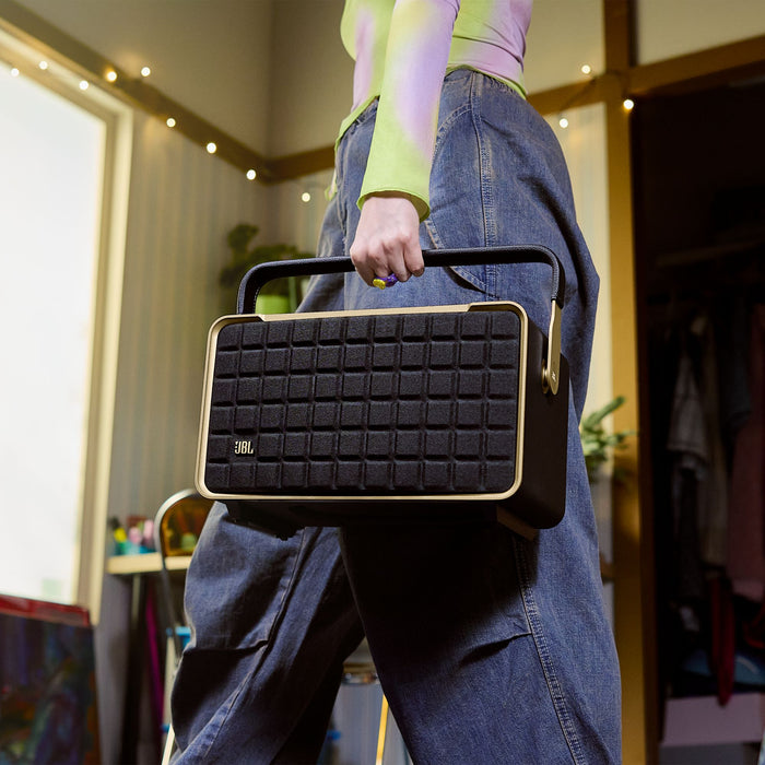 JBL Authentics 300 Wireless Home Speaker Black