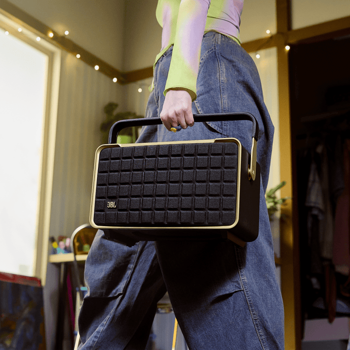 JBL Authentics 300 Wireless Home Speaker Black