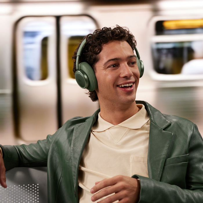 JBL Live 780NC Wireless Over Ear Bluetooth Headphones