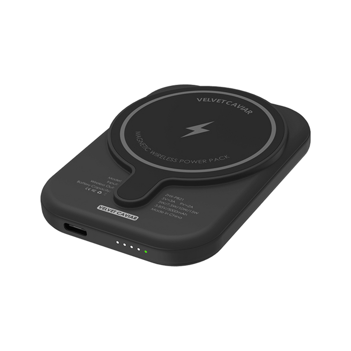 Velvet Caviar MagSafe Battery Power Pack Black