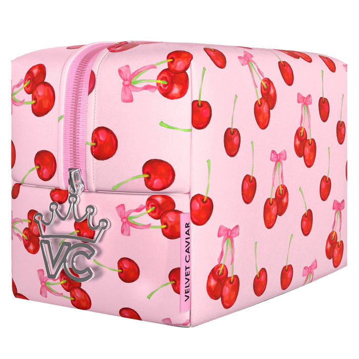 VELVET CAVIAR Gift Set with Charm, Grip Ring, Travel Bag Multi-Color