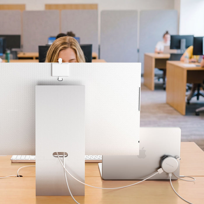Satechi OntheGo 5-in-1 Multiport Adapter