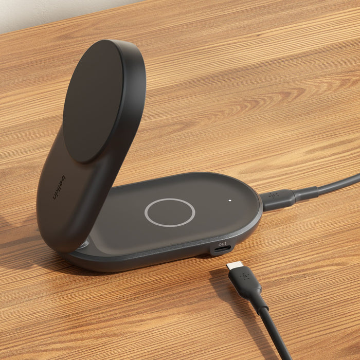 Belkin UltraCharge 2-in-1 Foldable Magnetic Charger with Qi2 25W